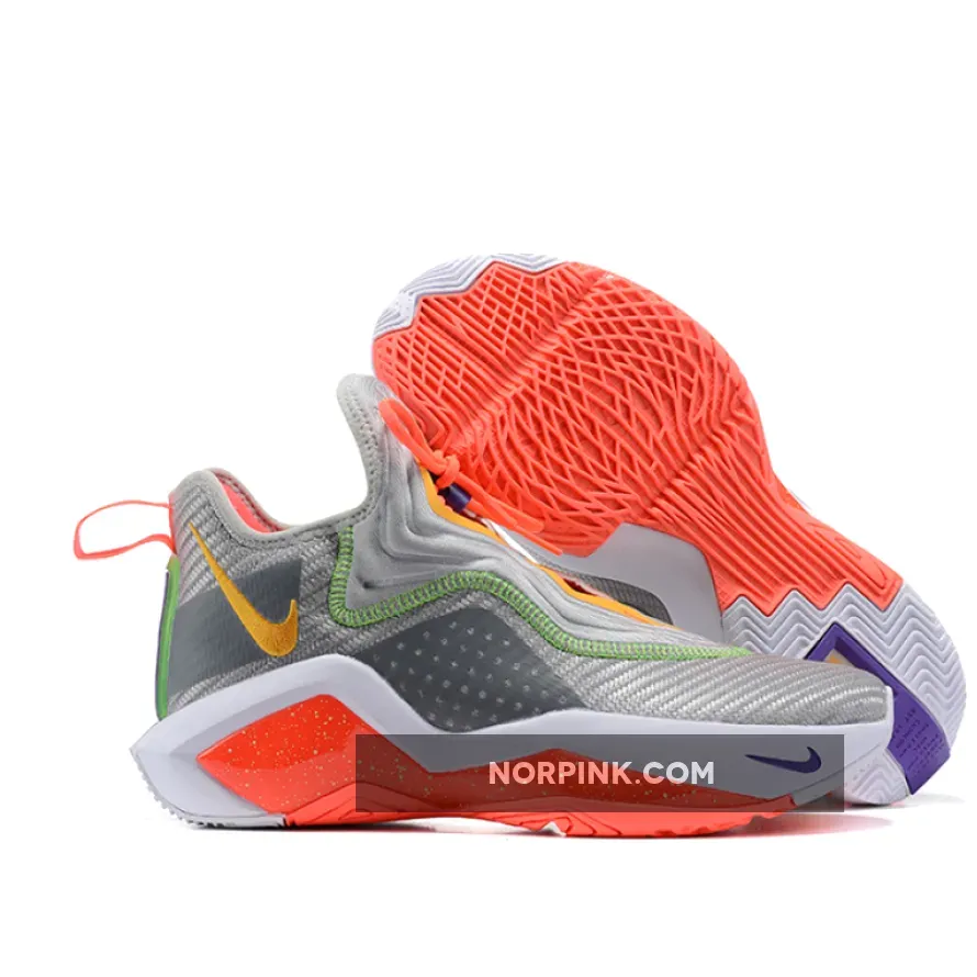 Discount Nike LeBron Soldier 14 'Hare' CK6047-001