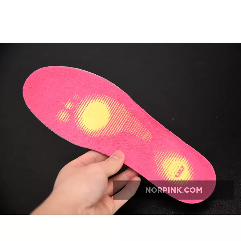 Pac Man Dunks Nike Dunk SB Low ‘Ms. Pacma’ Chlorine Blue/Cersie