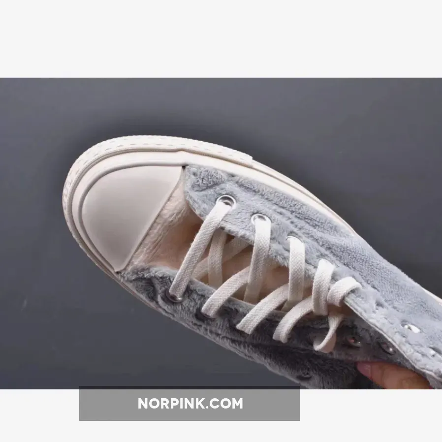 Bugs Bunny Converse Chuck 70 High Top Grey Fur Converse Bugs Bunny Converse Chuck 70 High Top Grey Fur Converse