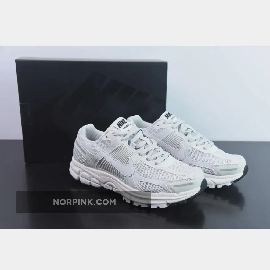 Nike Zoom Vomero 5 White BV1358-001 #nike air zoom vomero womens