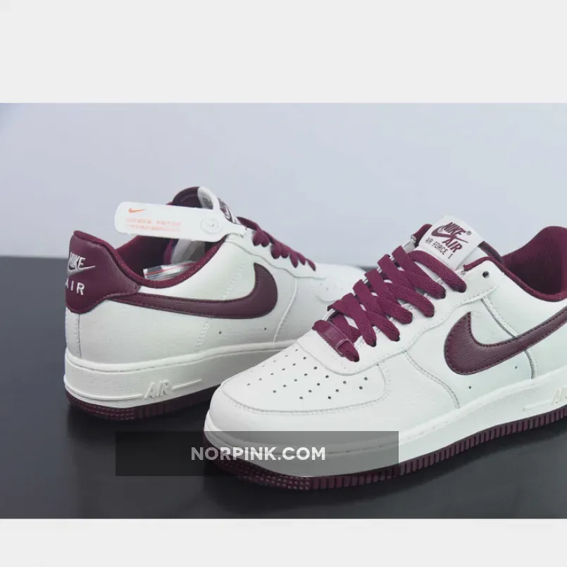 Nike Dunk Low White Blue Black New Releases 1679726741