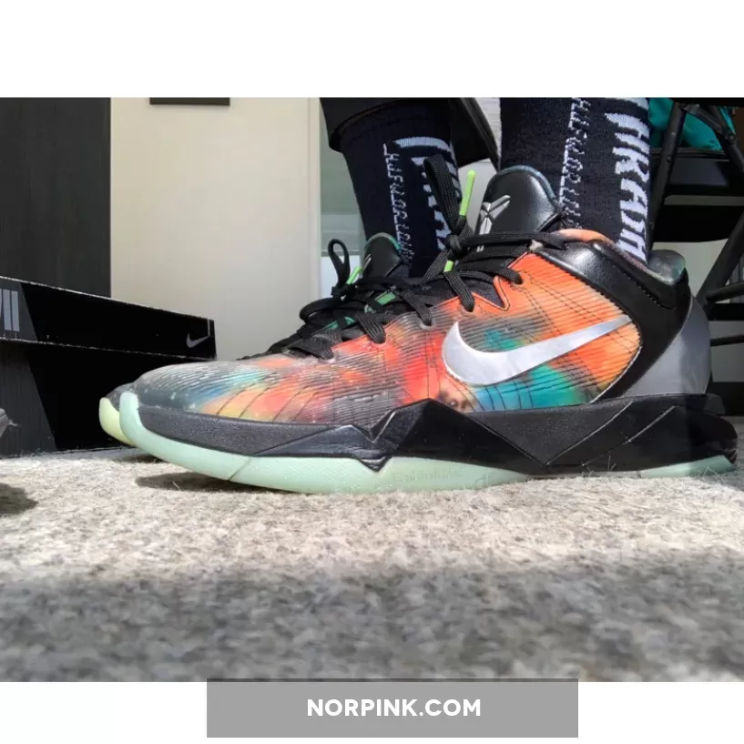 Nike Zoom Kobe 7 'All-Star Galaxy' black/metallic silver-total orange-volt / kobe 7 protro