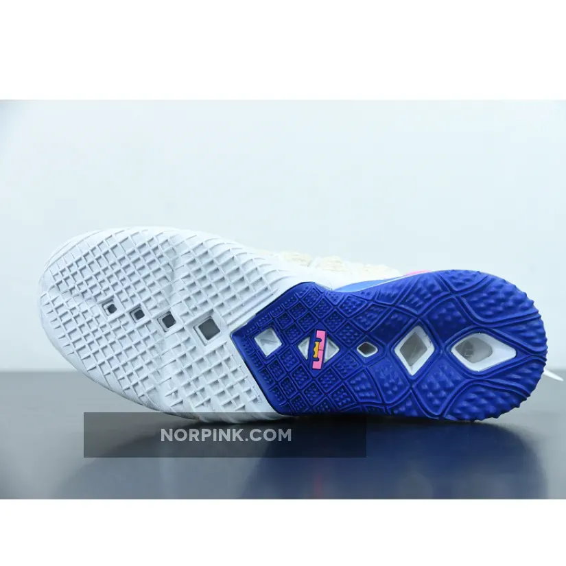 Nike LeBron 18 'Los Angeles By Day' / Lebron 18 Pink Nike LeBron 18 'Los Angeles By Day' / Lebron 18 Pink