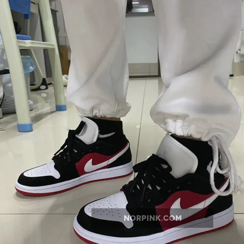 Air Jordan 1 Low Chicago Black Gym Red - aj 1 low white gym red