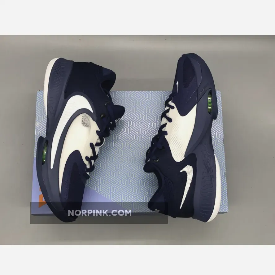 Nike Zoom Freak 4 Deep Blue White #nike zoom blue