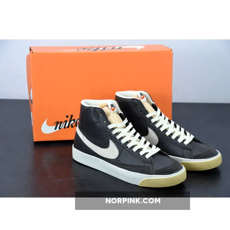 Nike Blazer Mid ’77 Vintage ‘Orewood Brown’ / Nike Blazer Mid Brown DC1706-200