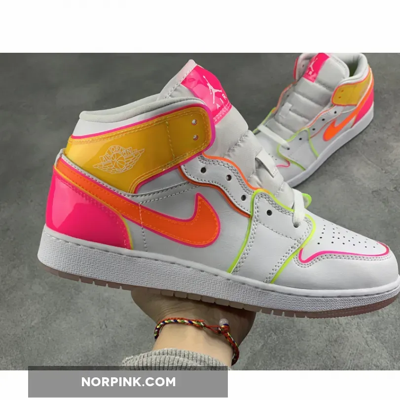 Nike Jordans Mid 1 / Air Jordan 1 Mid SE 'Edge Glow' White Pink CV4611-100