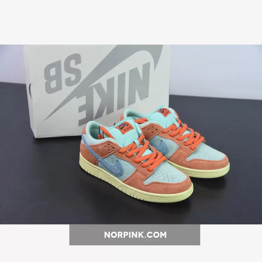 Aqua Dunk / Nike SB Dunk Low Orange/Noise Aqua DV5429-800