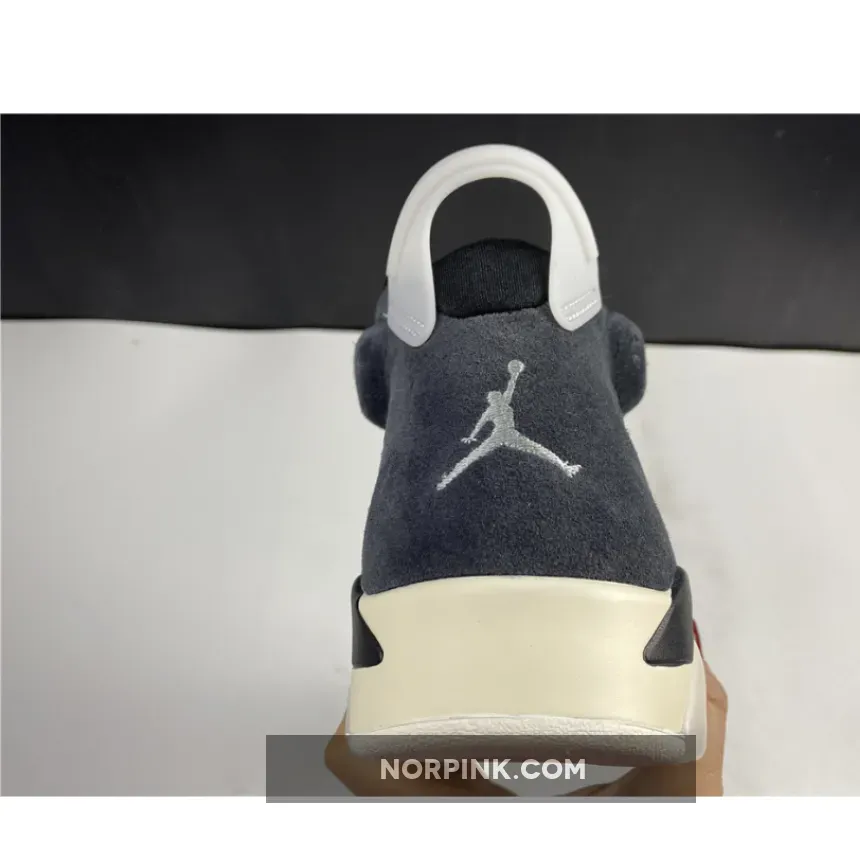 Air Jordan 6 'Tech Chrome' Black/Light Smoke Grey/Sail/Chrome 6s Chrome CK6635-001