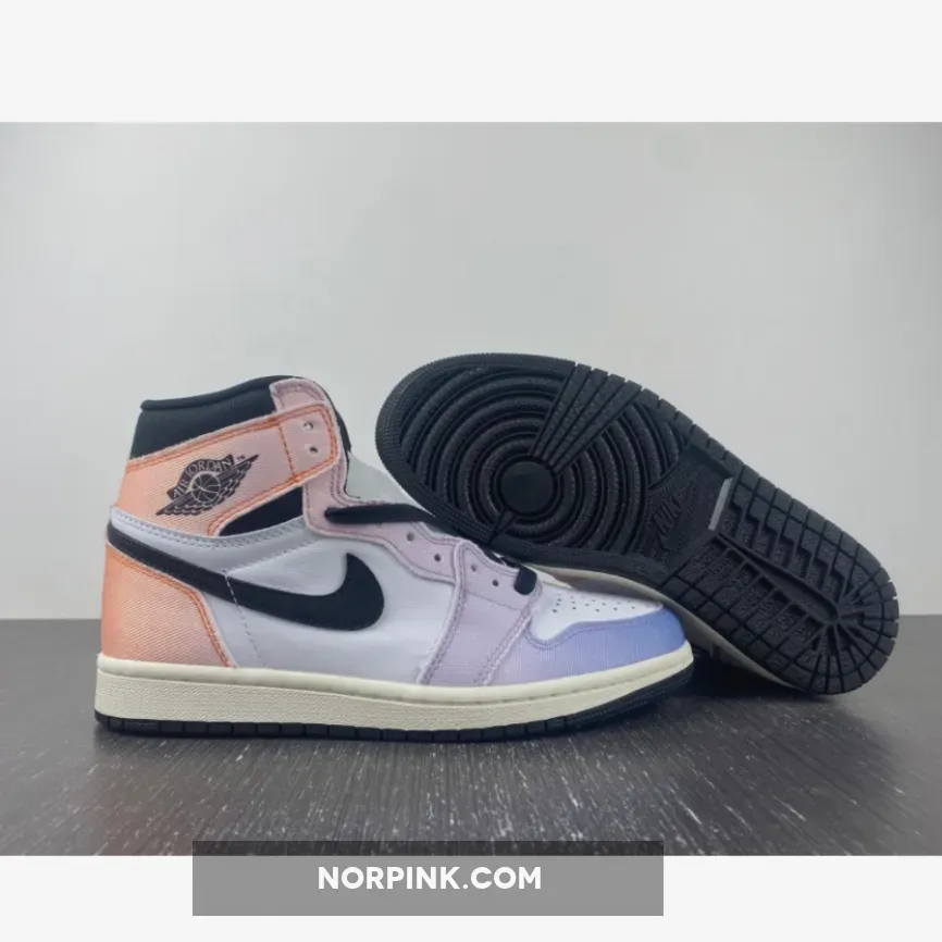 Air Jordan 1 High OG "Skyline" Vivid Orange/Black