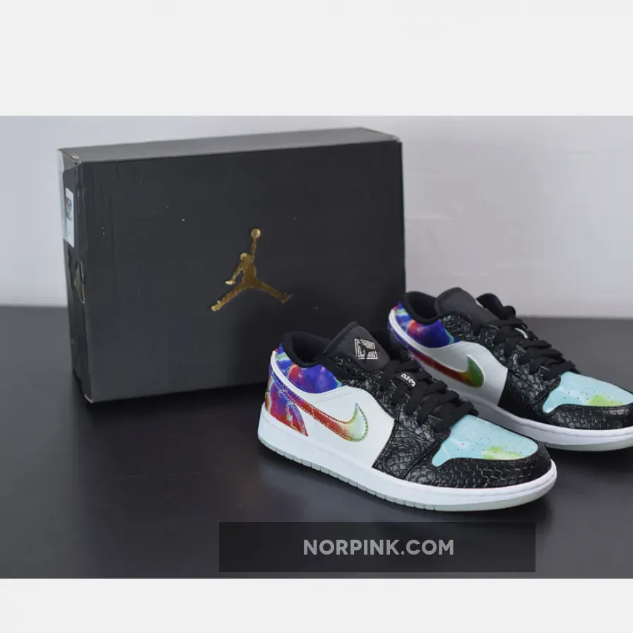 Air Jordan 1 Low "Galaxy"