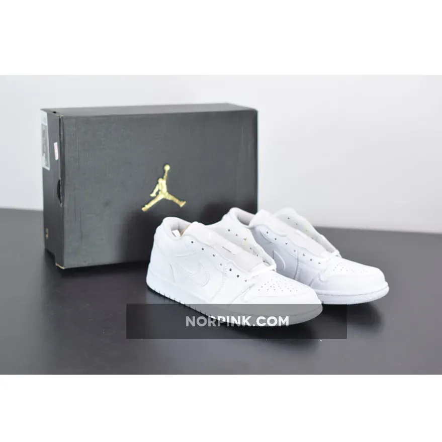 Air Jordan 1 Low ’Triple White’