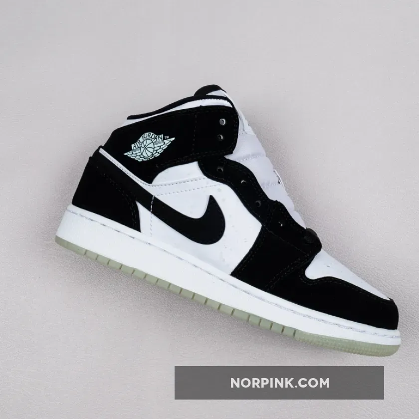 Air Jordan 1 Mid SE "Panda"