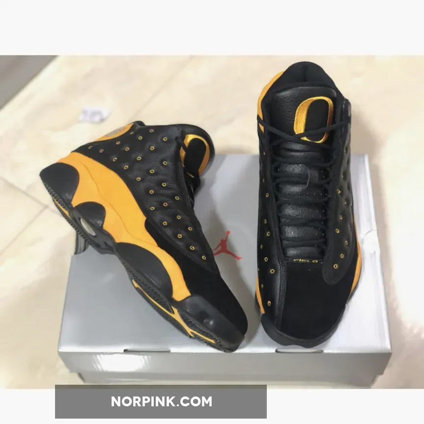 Air Jordan 13 PE Oregon "Track and Field" PE Orange Black