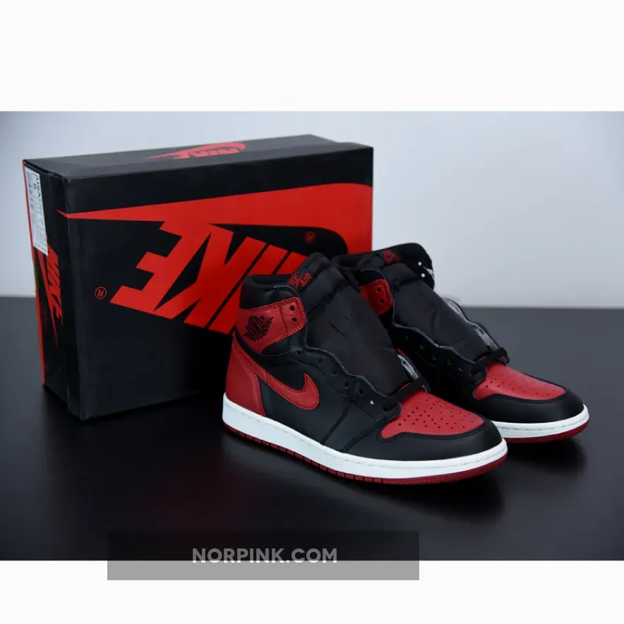 Air Jordan Retro 1 High OG "Banned" Black/Varsity Red-White