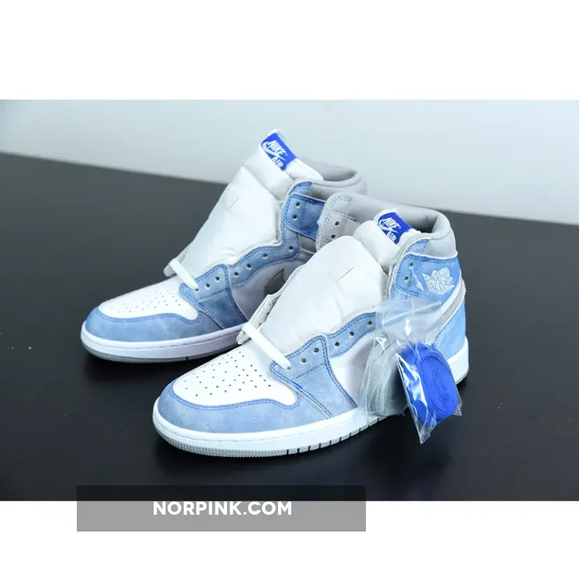 Jordan 1 Retro High OG Hyper Royal Jordan 1 Retro High OG Hyper Royal