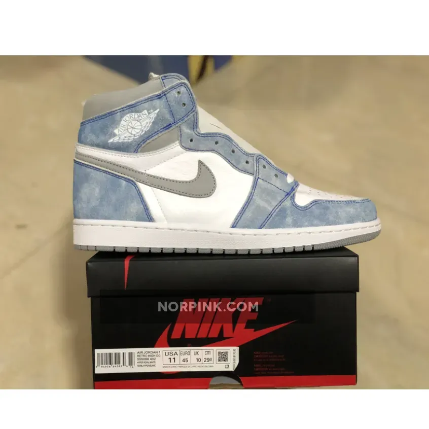 Jordan 1 Retro High OG Hyper Royal Jordan 1 Retro High OG Hyper Royal