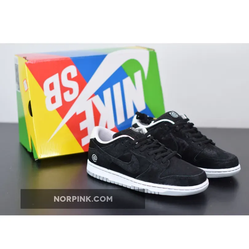 Medicom Toy x Nike SB Dunk Low "BE@RBRICK" In Black Pony Hairy