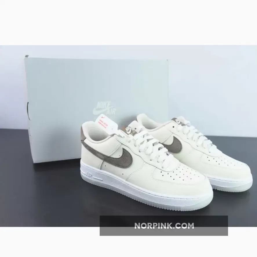 Nike Air Force 1 ’07 LV8 Low Sail/Khaki-Coconut Milk