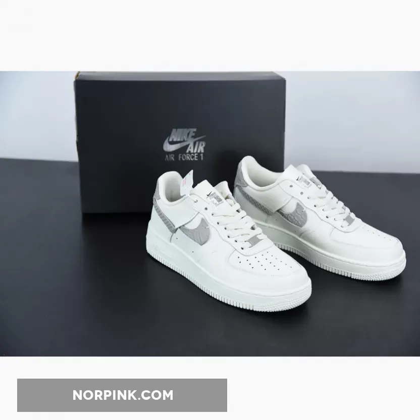 Nike Air Force 1 Low LXX Sea Glass/Light Arm