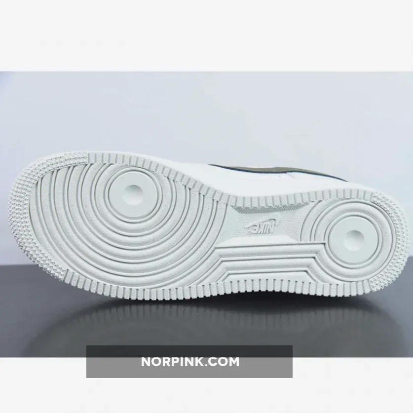 Nike Air Force 1 Low Premium Light Bone Cargo Khaki Nike Air Force 1 Low Premium Light Bone Cargo Khaki