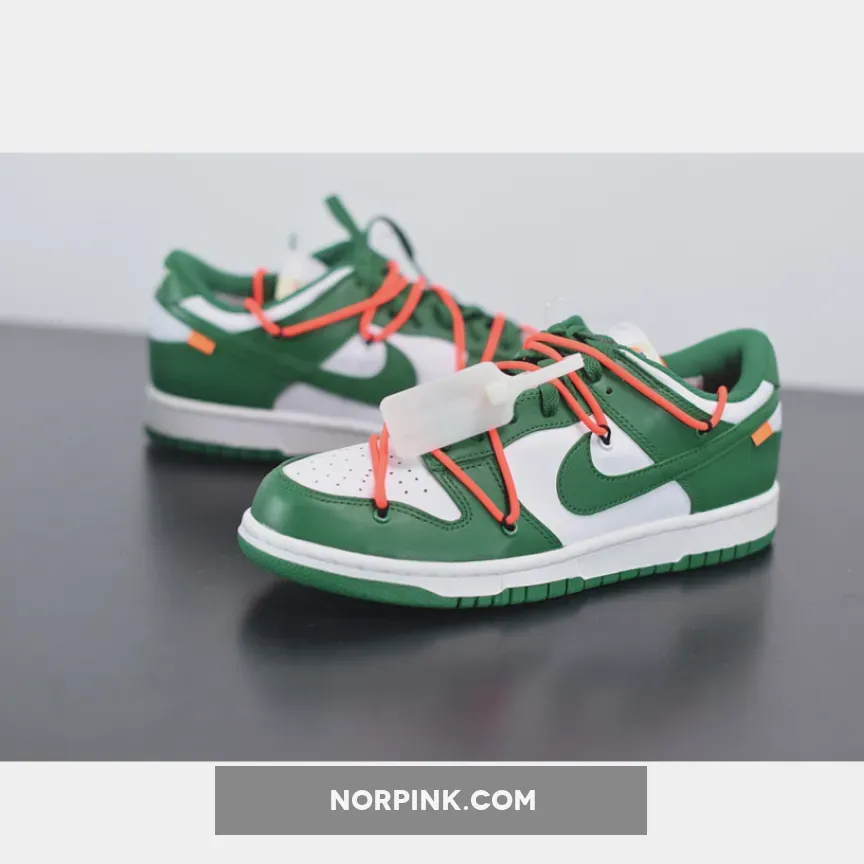 Nike Dunk Low "Pine Green" Nike Dunk Low "Pine Green"