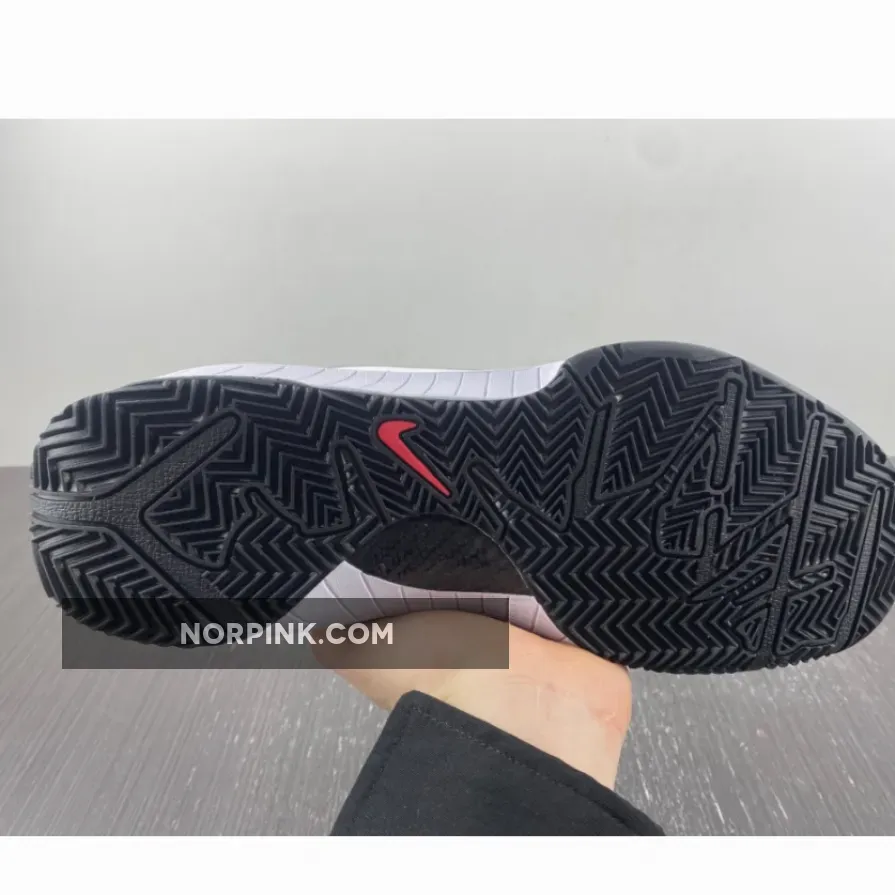 Nike Kobe 4 Protro Gigi White/Black-Metallic Gold-Bright Emerald Nike Kobe 4 Protro Gigi White/Black-Metallic Gold-Bright Emerald