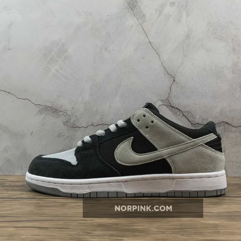Nike SB Dunk Low Black/Wolf Grey-White