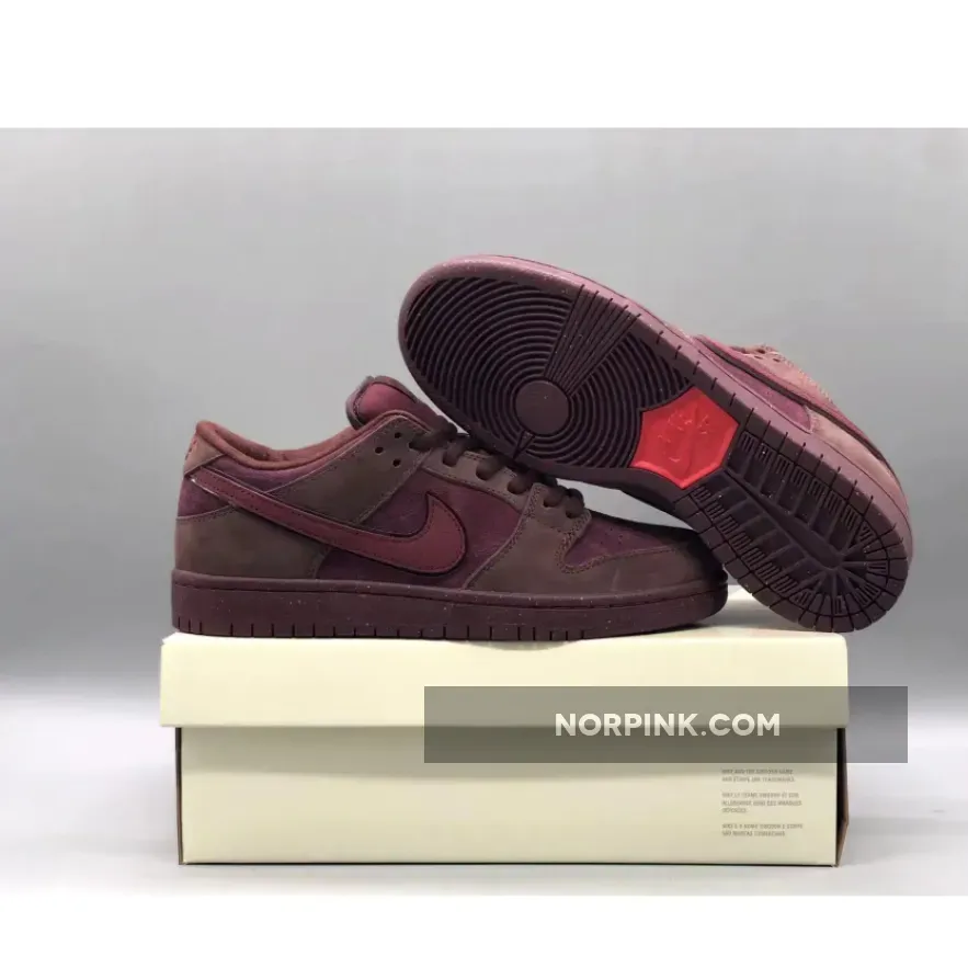 Nike SB Dunk Low City of Love Burgundy Crush