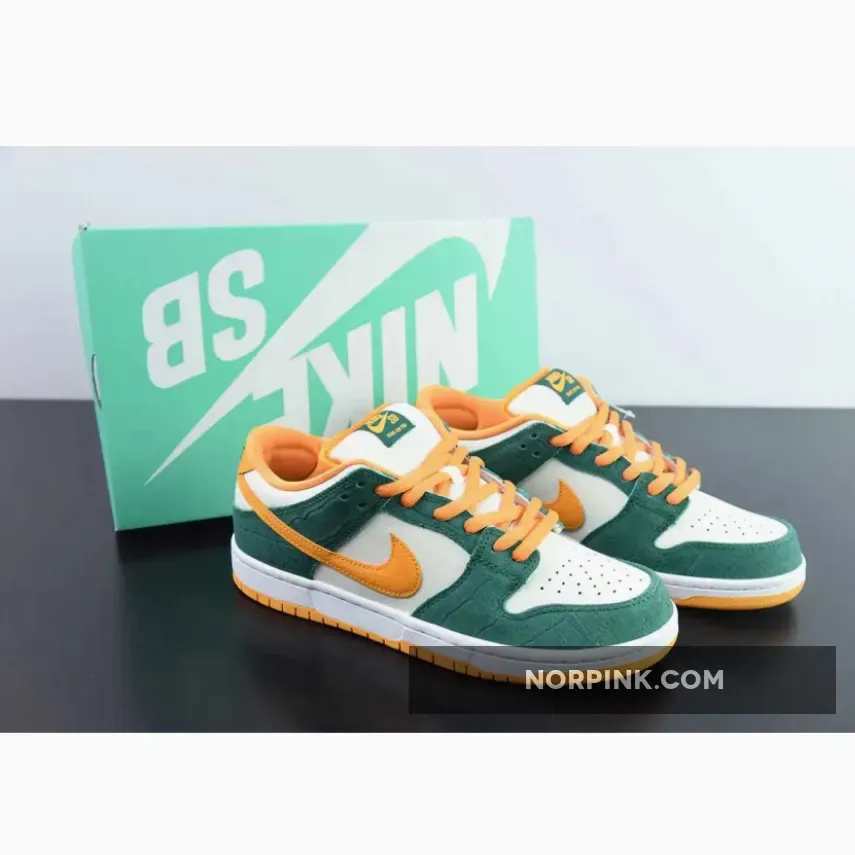 Nike SB Dunk Low Legion Pine/Flat Opal-Kumquat