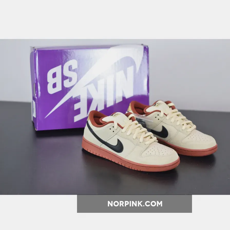 Nike SB Dunk Low Muslin/Black-Muslin