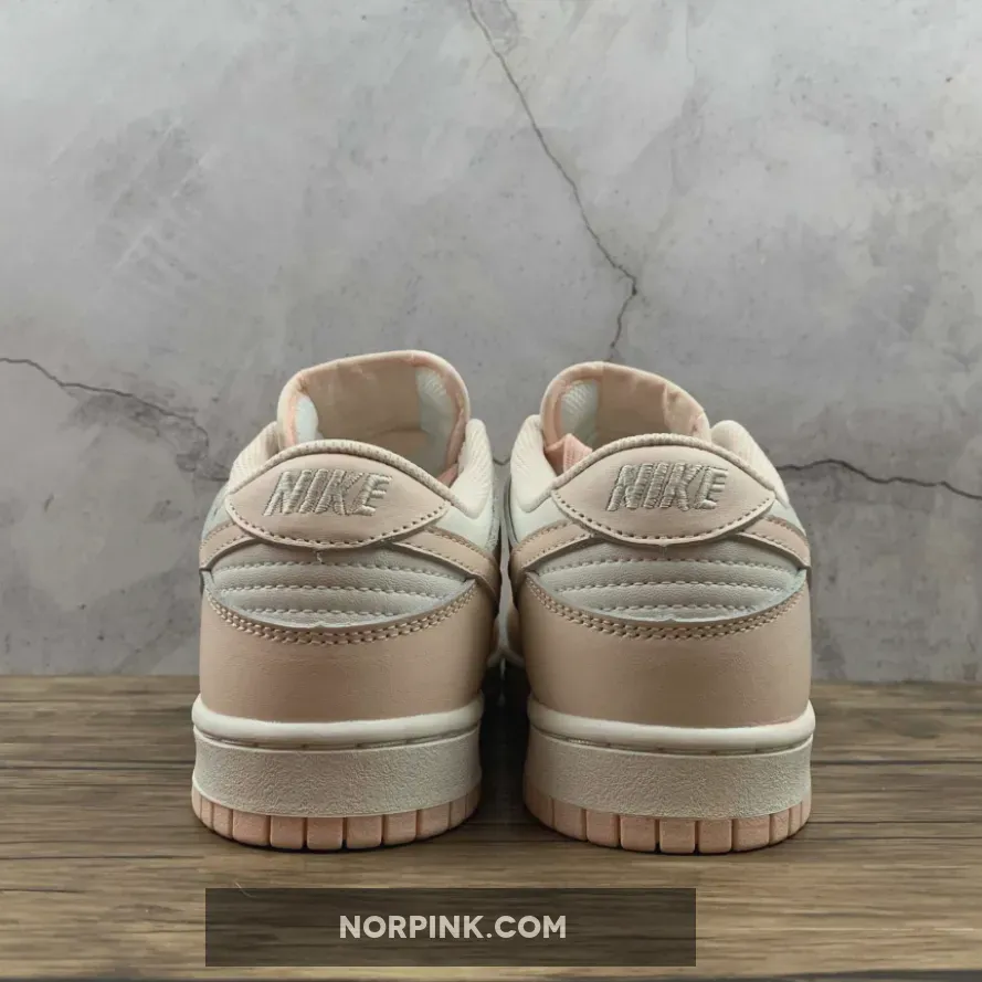 Nike SB Dunk Low Sail/Orange Pearl Nike SB Dunk Low Sail/Orange Pearl