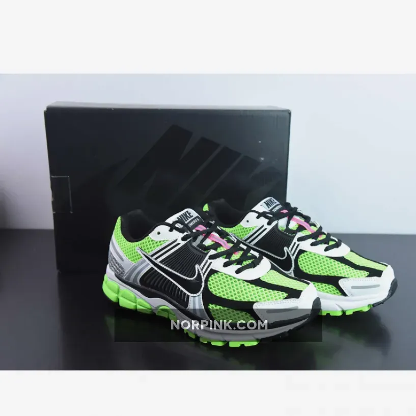 Nike Zoom Vomero 5 Green Black