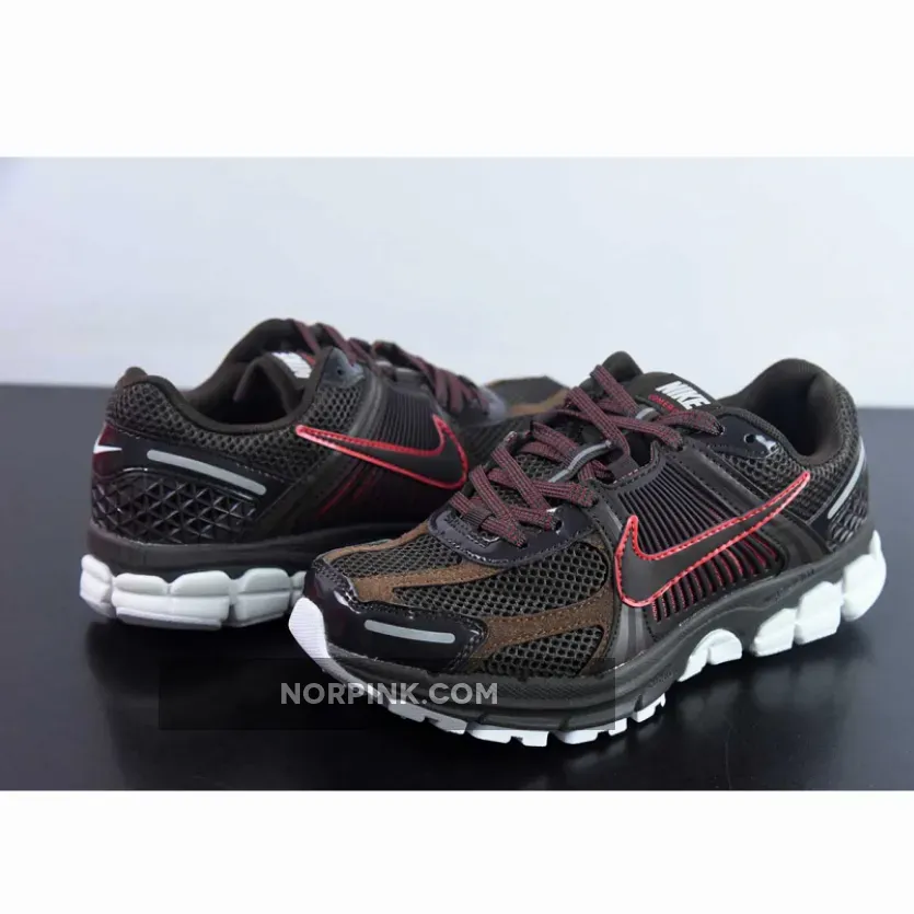 Nike Zoom Vomero 5 Velvet Brown/Game Royal/Earth/Anthracite Nike Zoom Vomero 5 Velvet Brown/Game Royal/Earth/Anthracite