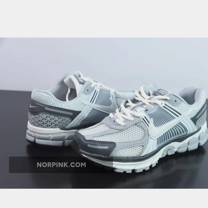 Nike Zoom Vomero 5 Wolf Grey/Cool Grey-White Nike Zoom Vomero 5 Wolf Grey/Cool Grey-White
