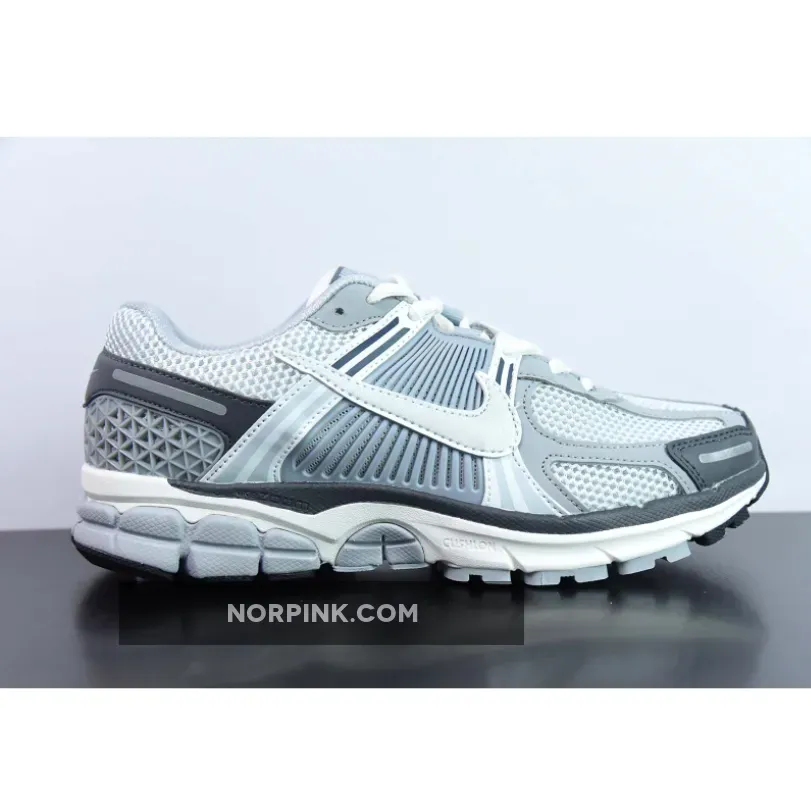 Nike Zoom Vomero 5 Wolf Grey/Cool Grey-White Nike Zoom Vomero 5 Wolf Grey/Cool Grey-White