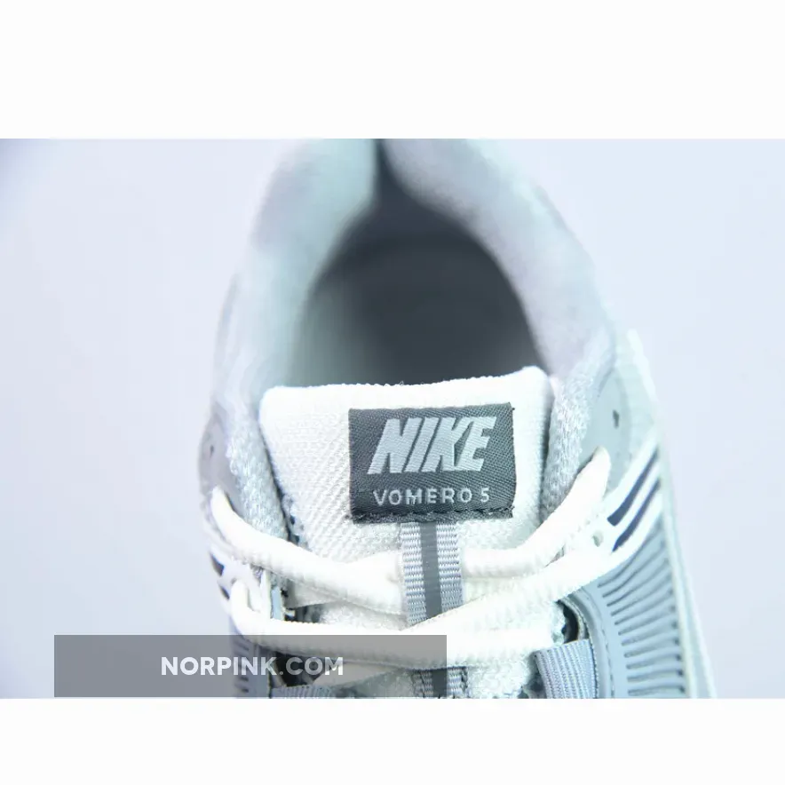 Nike Zoom Vomero 5 Wolf Grey/Cool Grey-White Nike Zoom Vomero 5 Wolf Grey/Cool Grey-White
