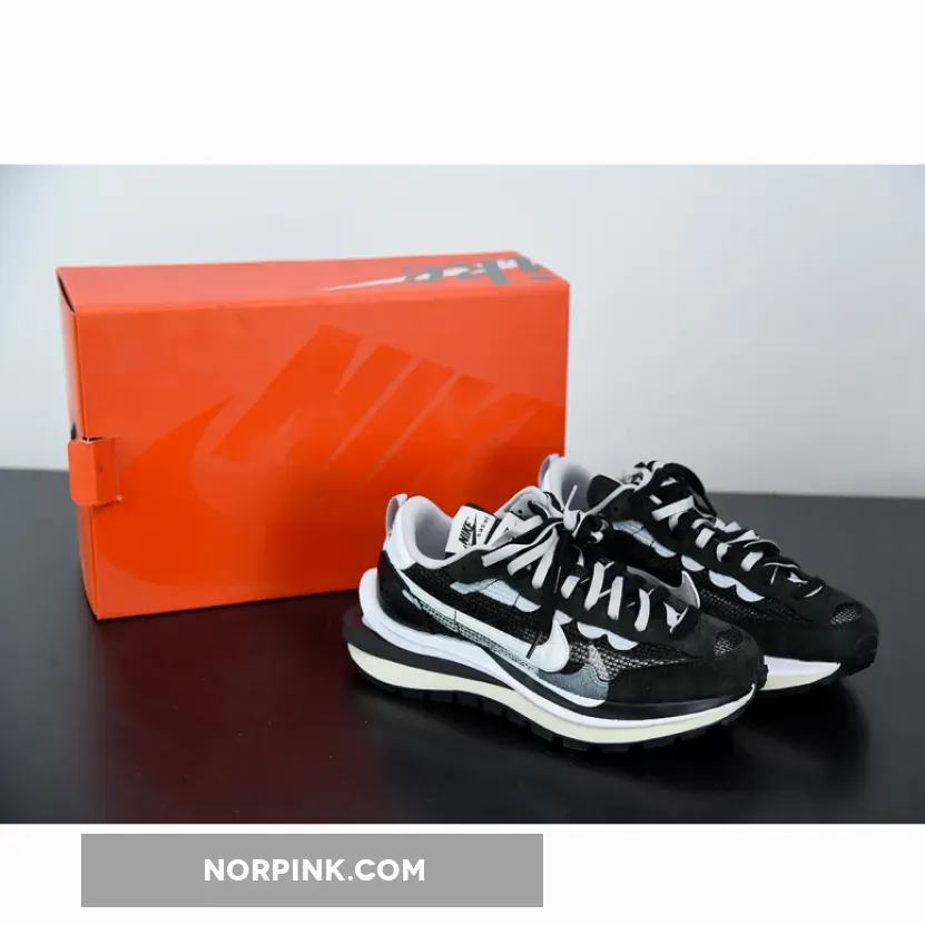sacai x Nike VaporWaffle ‘Black White’
