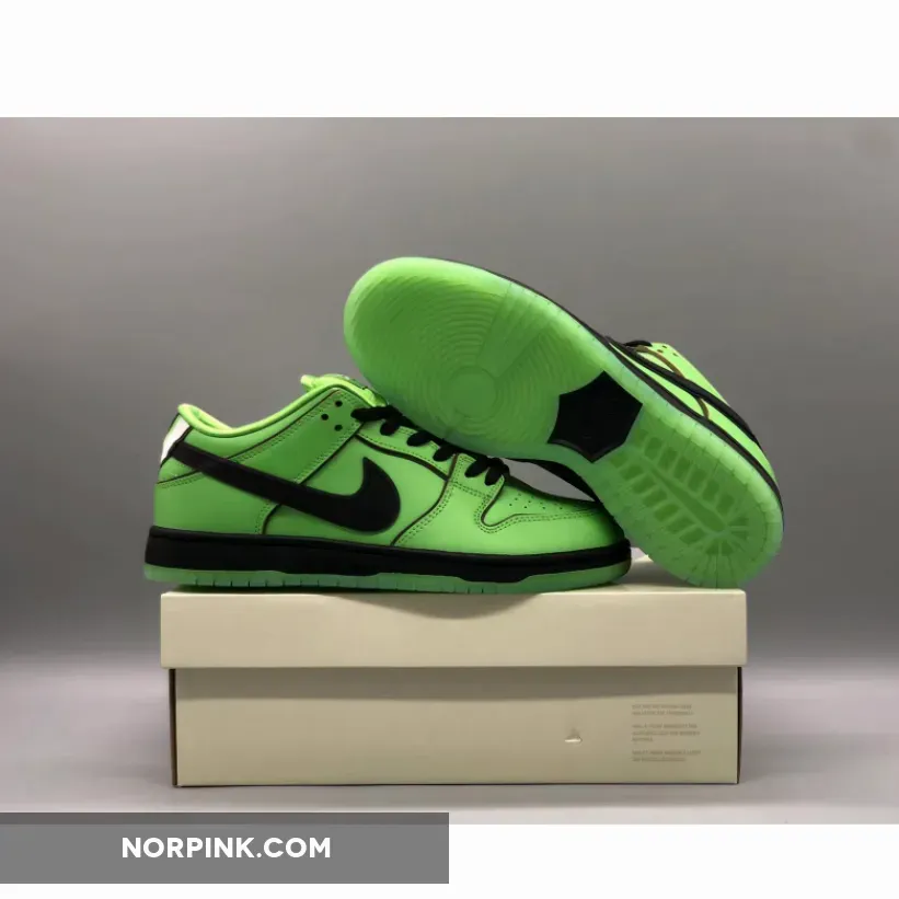 The Powerpuff Girls x Nike SB Dunk Low "Buttercup" Mean Green